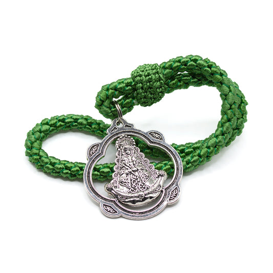 AMULETO VIRGEN DEL ROCIO CORDÓN VERDE PARA COCHE