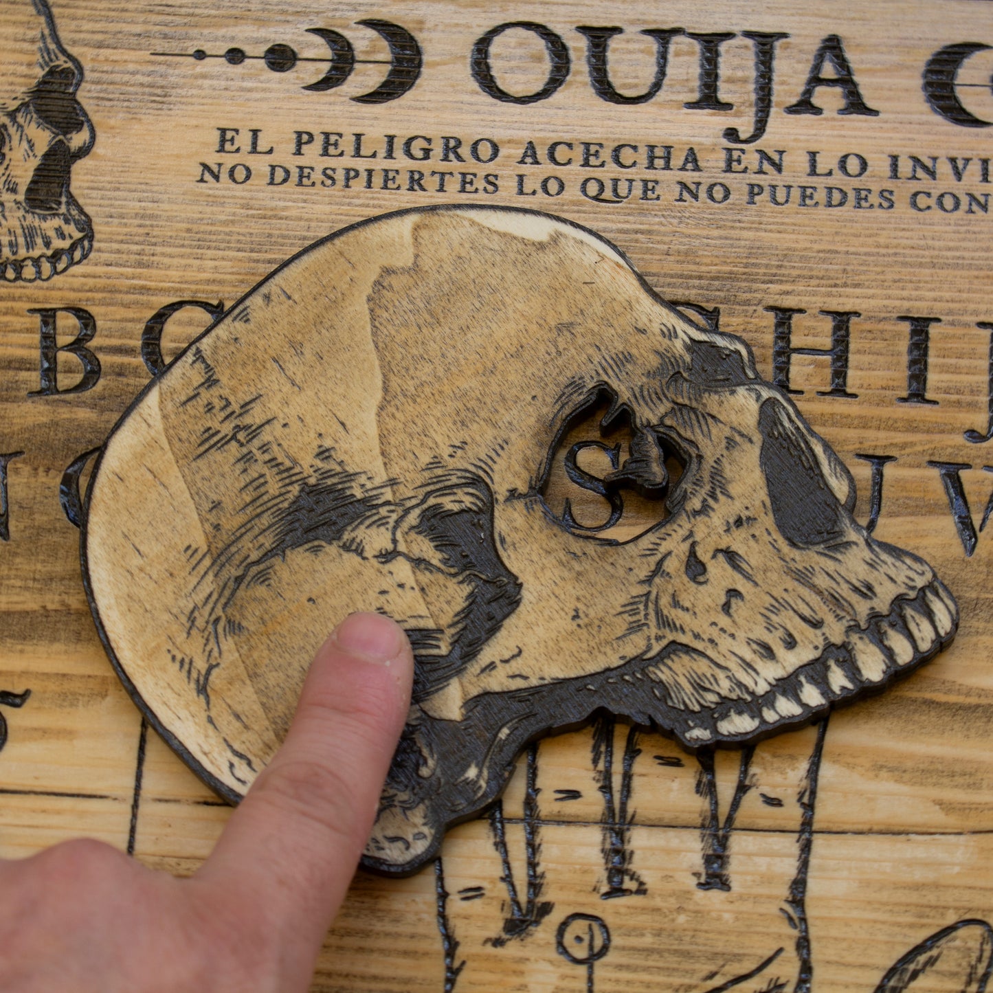 TABLERO OUIJA ARTESANAL EN MADERA DE ABETO MACIZA HECHA A MANO
