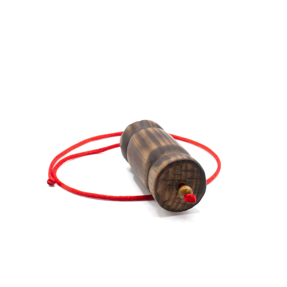 PÉNDULO DE MADERA QUEMADA