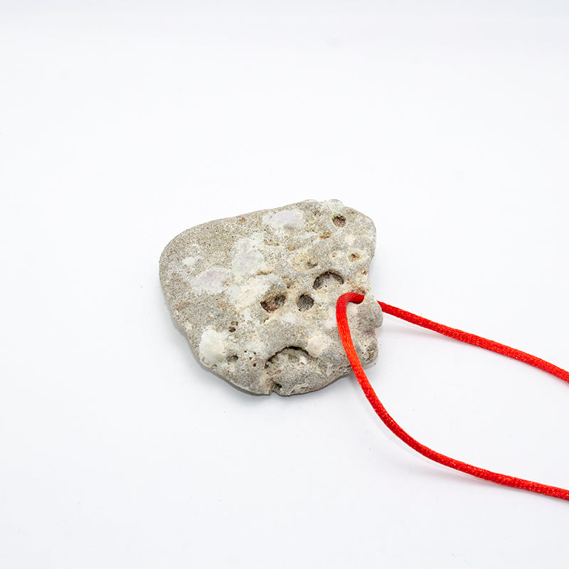 PIEDRA DE BRUJA O PIEDRA DE ODÍN Nº SERIE 015 6*6cm