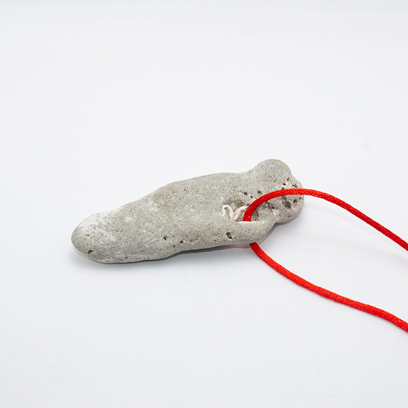 PIEDRA DE BRUJA O PIEDRA DE ODÍN Nº SERIE 007 8*3cm