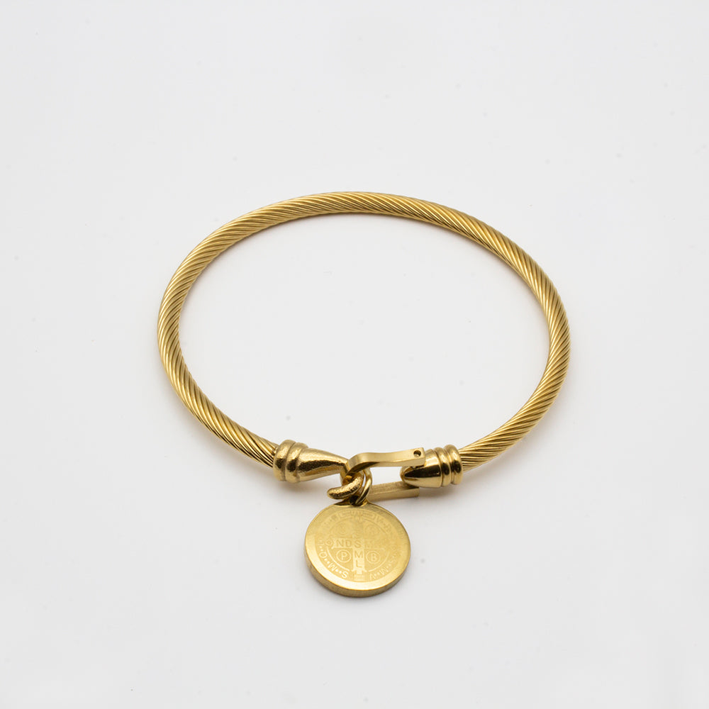 PULSERA CRUZ DE SAN BENITO EN ACERO INOX. DORADO