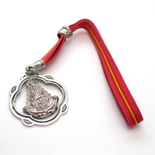 AMULETO VIRGEN DEL ROCIO LAZO ROSA PARA COCHE