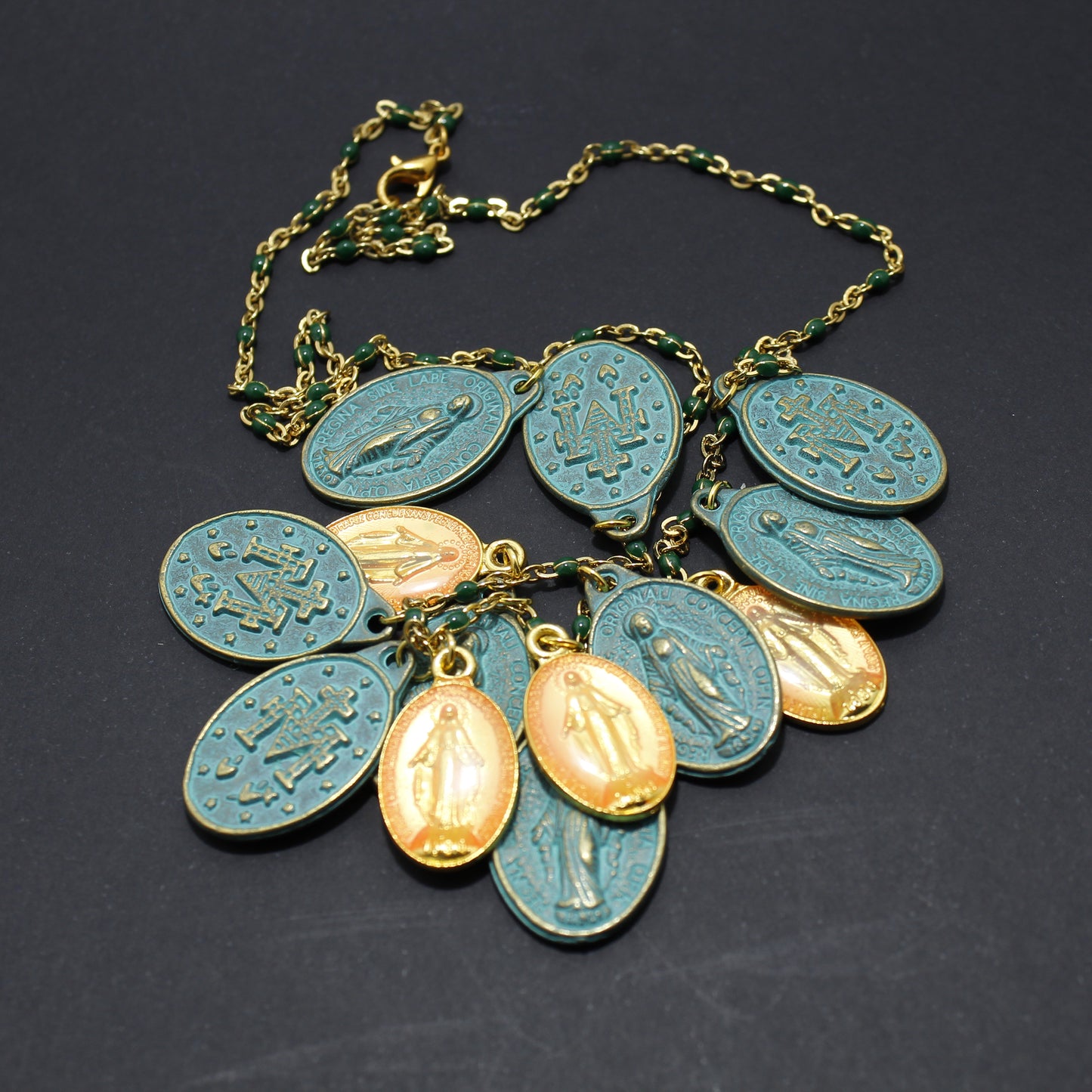 COLGANTE MEDALLAS LA MILAGROSA