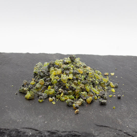 Incienso en grano aroma almizcle para rituales, meditación y limpieza energética.