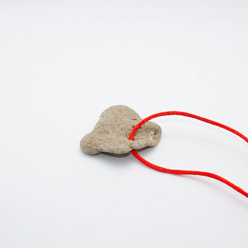 PIEDRA DE BRUJA O PIEDRA DE ODÍN Nº SERIE 012 5*4cm