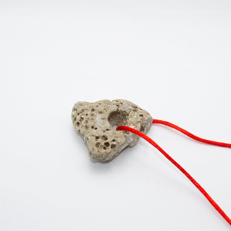 PIEDRA DE BRUJA O PIEDRA DE ODÍN Nº SERIE 013 5*5cm