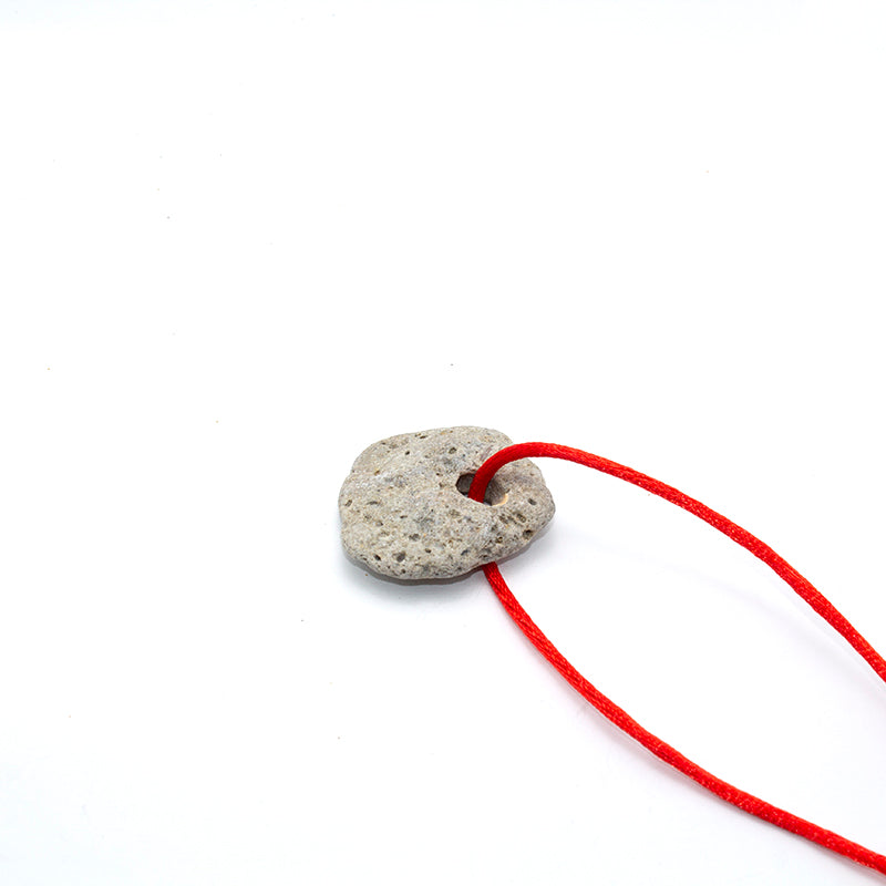 PIEDRA DE BRUJA O PIEDRA DE ODÍN Nº SERIE 023 4*3cm