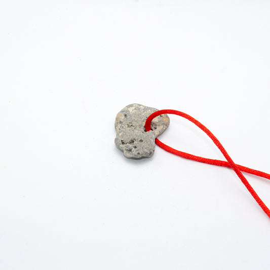 PIEDRA DE BRUJA O PIEDRA DE ODÍN Nº SERIE 032 4*3cm