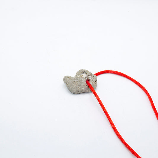 PIEDRA DE BRUJA O PIEDRA DE ODÍN Nº SERIE 035 3*2cm