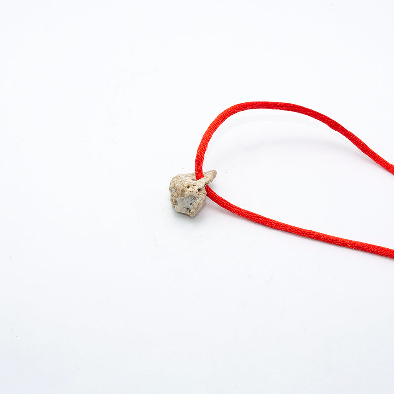 PIEDRA DE BRUJA O PIEDRA DE ODÍN Nº SERIE 036 2*1cm