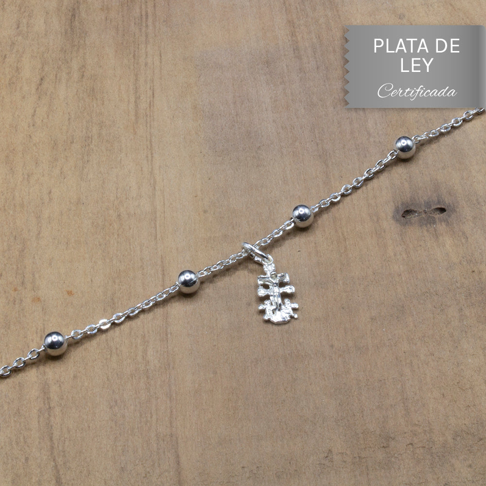 PULSERA DE LOS 7 NUDOS EN PLATA DE LEY CON AMULETO CRUZ DE CARAVACA