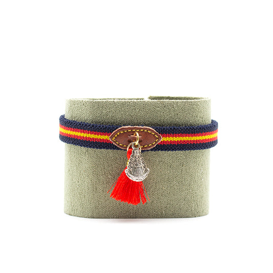 Pulsera elástica con medalla Virgen del Rocío y colores de la bandera de España