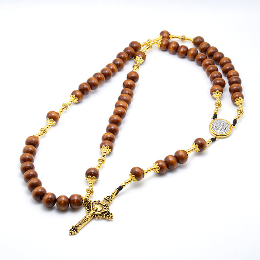 Rosario Cruz de San Benito de madera natural con amuleto protector