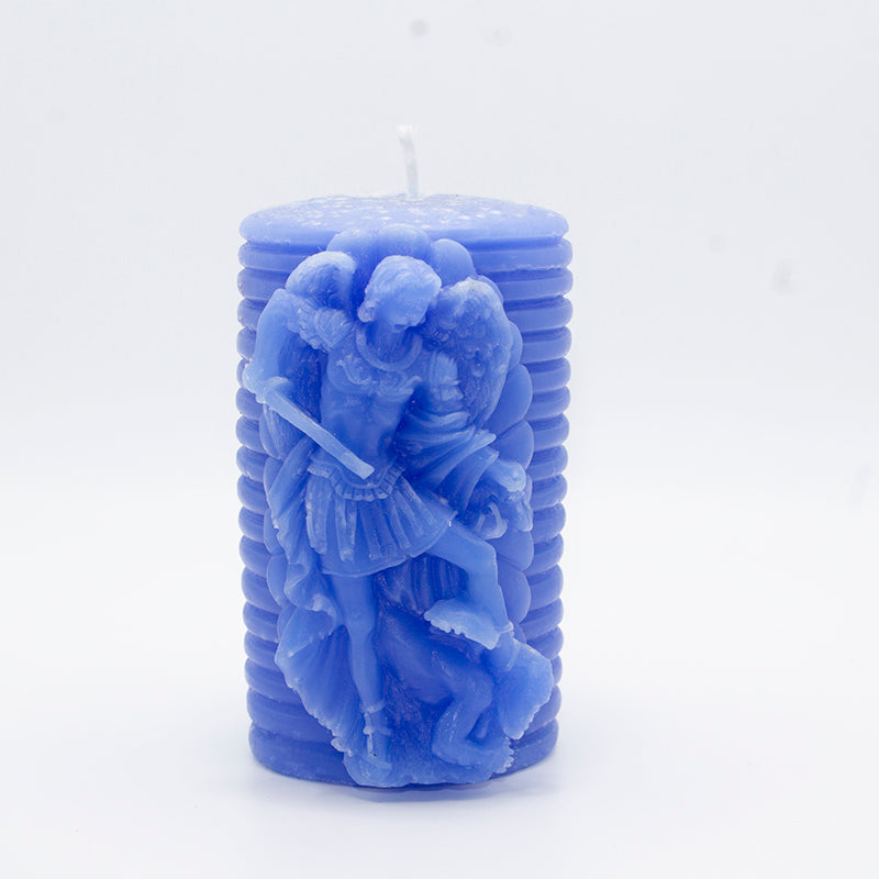 Velón San Miguel Arcángel azul con figura de cera