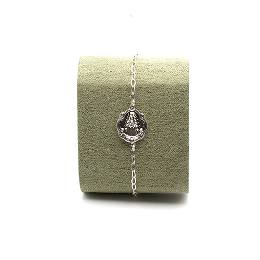 Pulsera de plata de ley 925 con amuleto relieve Virgen del Rocío.