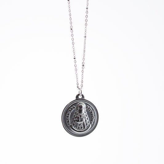 COLGANTE MEDALLA VIRGEN DEL ROCÍO REDONDA PLATEADO